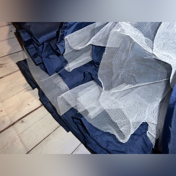 Lanting Bride Dark Blue & White Floral Fluffy Wedding Bridesmaids dress size XL - Picture 9 of 10